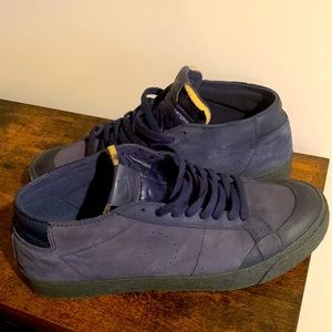 New Nike Sneakers Size 11